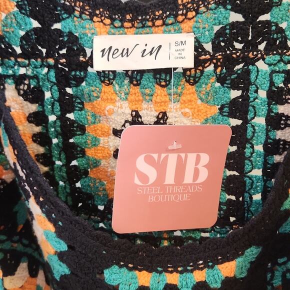 NEW IN Crochet Two-Piece Set, Top and Shorts, Size S/M - Picture 12 of 14